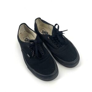 VANS Classic Authentic Black Lace Up Casual Skate Sneaker Shoe